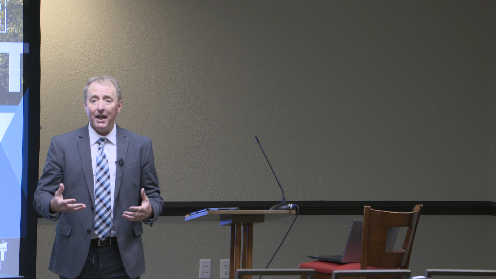 Anonymity on Display: Unnamed Characters | Keith Olbricht