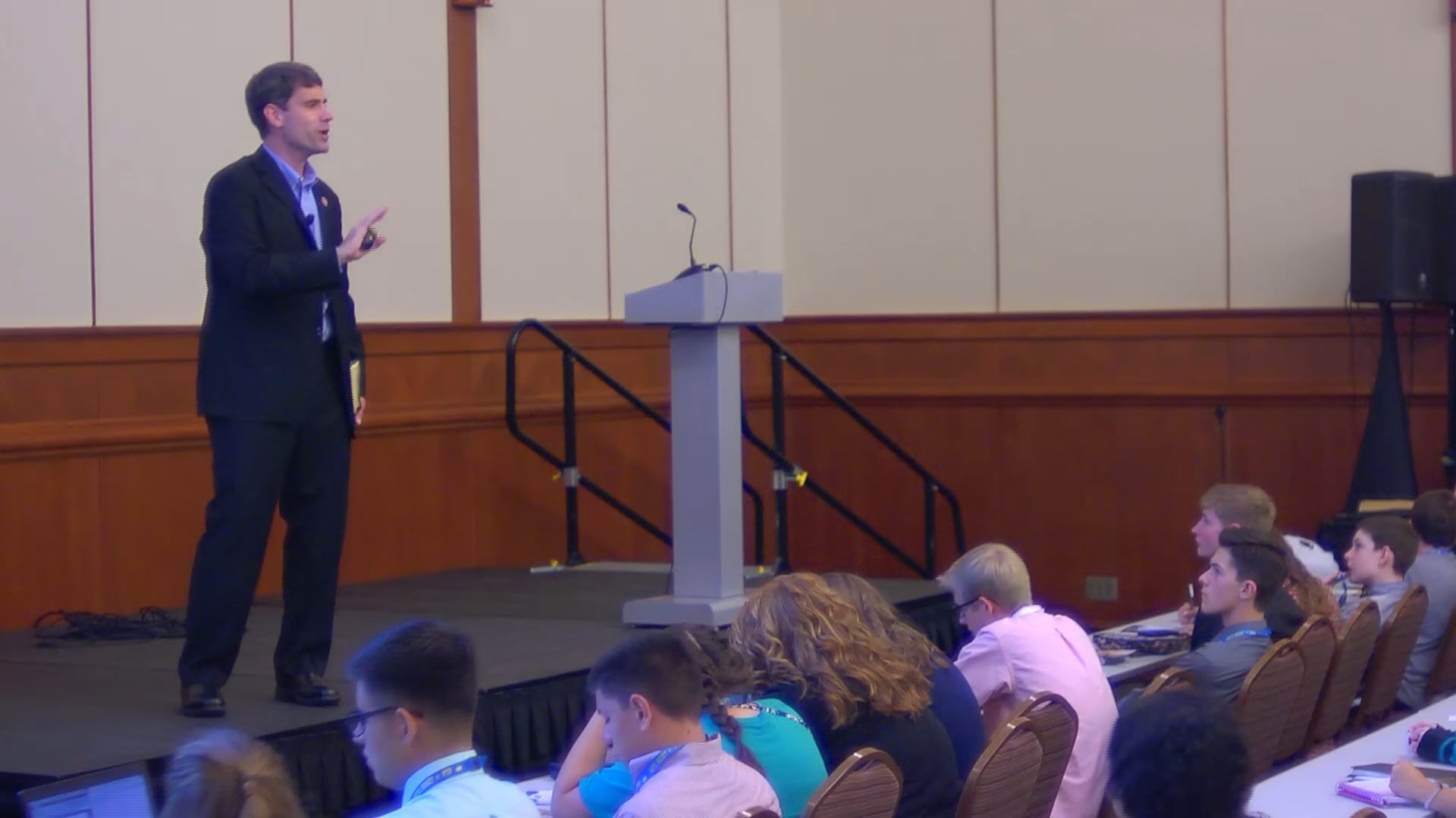 Eric Lyons: 5 Reasons Racism Is Ridiculous