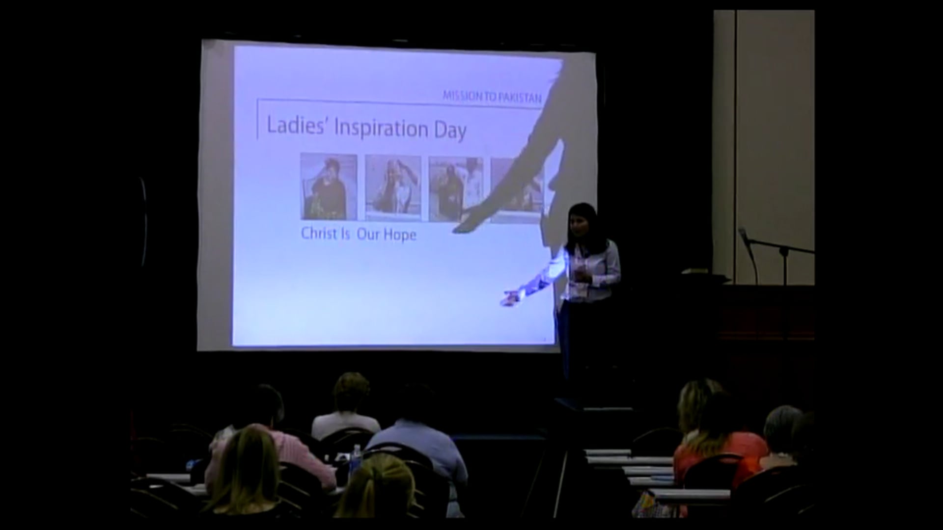 Samea Collins: How to Study the Bible with a Muslim Woman