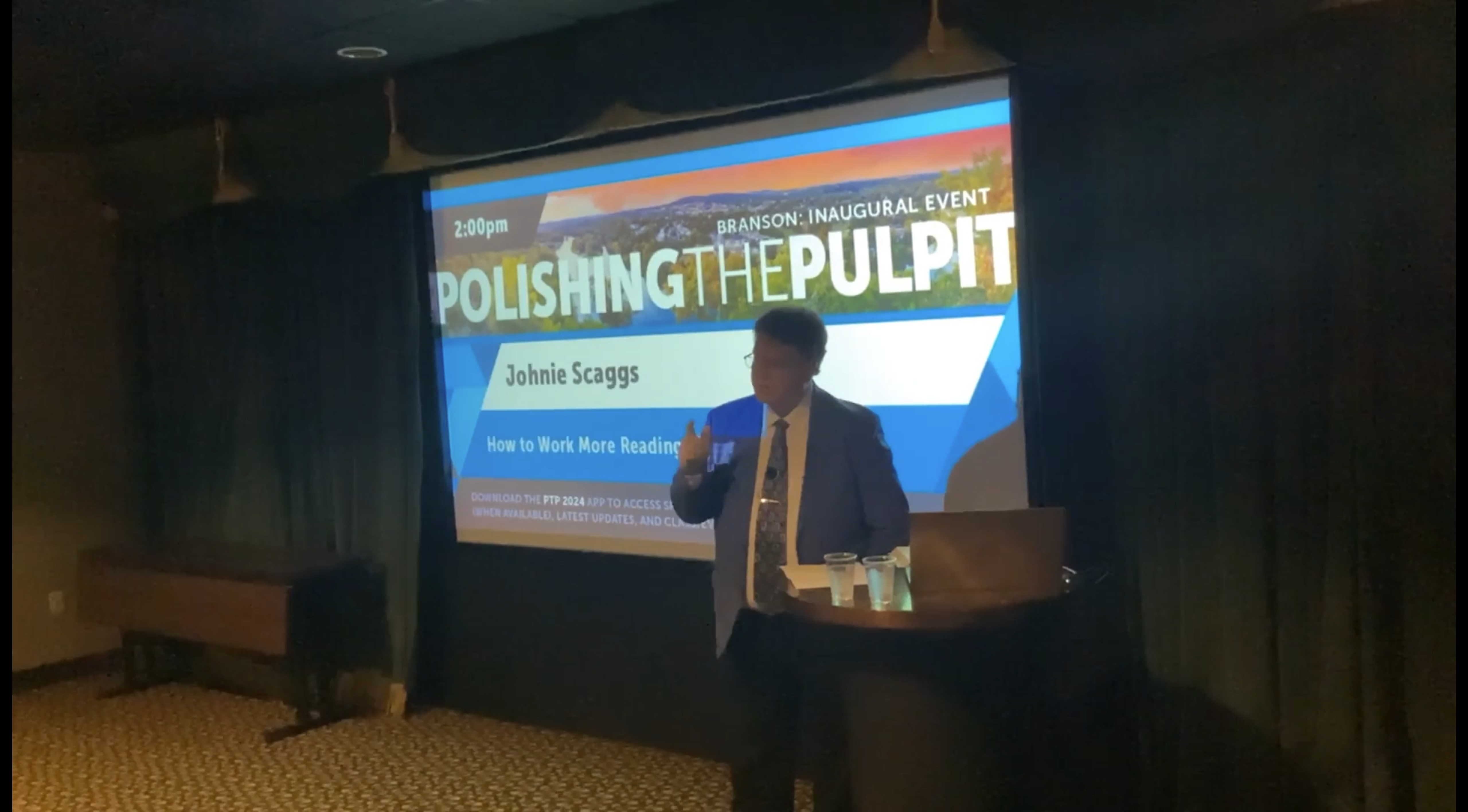 How to Work More Reading into Your Schedule | Johnie Scaggs