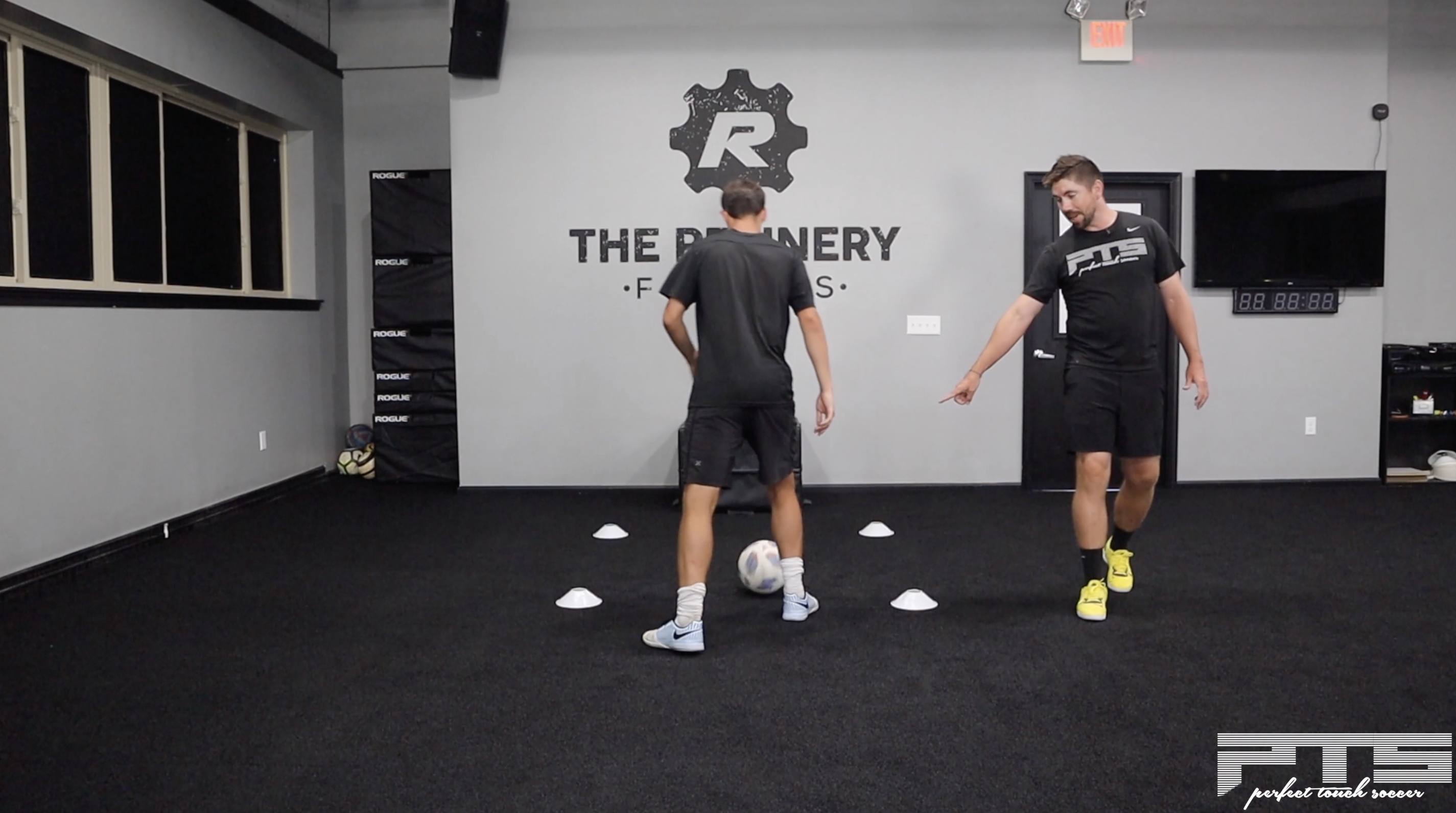 ON DEMAND | PTS | Wall Challenge #22 Across Body Touch + Meg + Prep