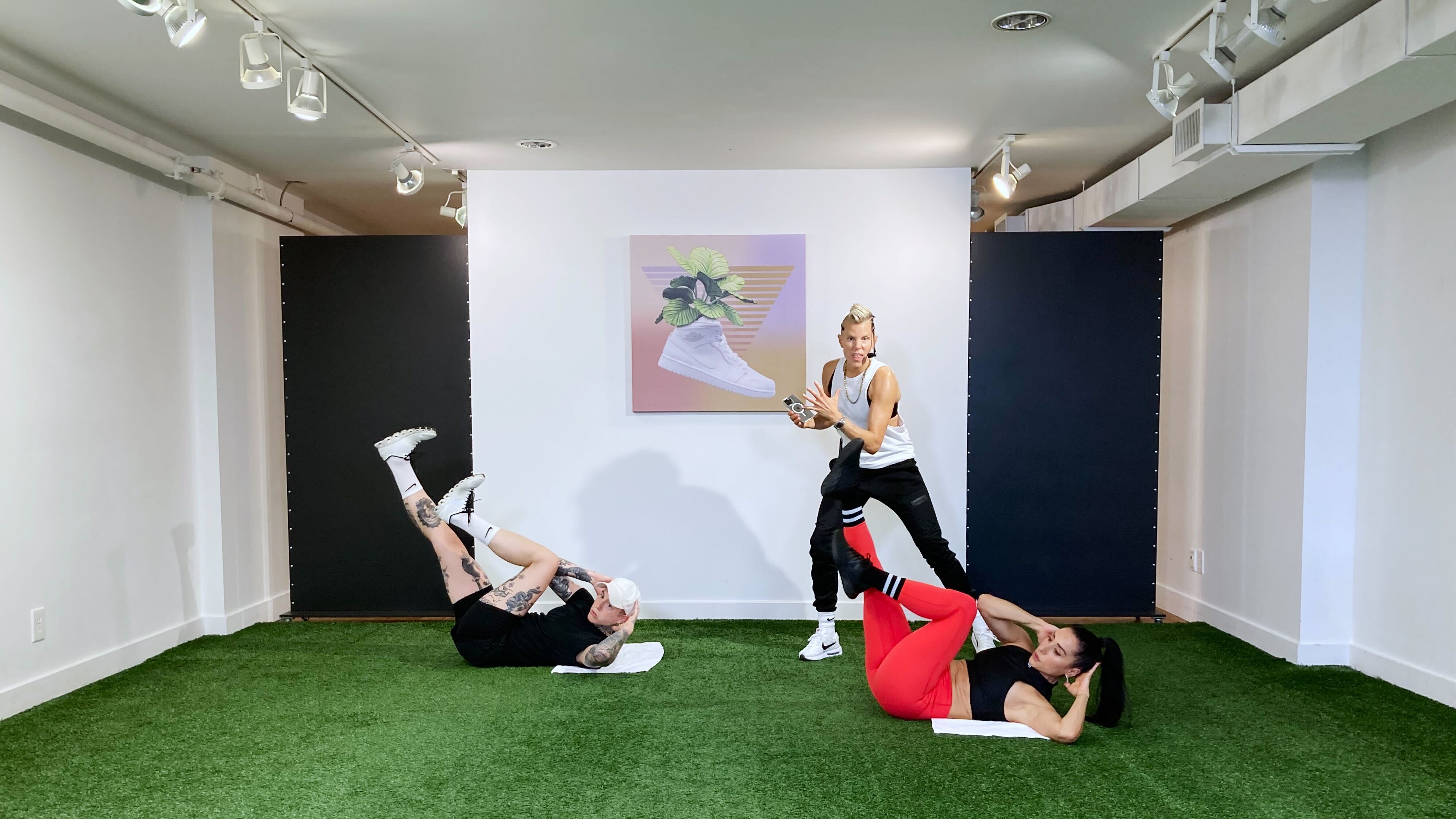 Mini Cardio + Abs - QUICKIE WORKOUT with VAL - #07