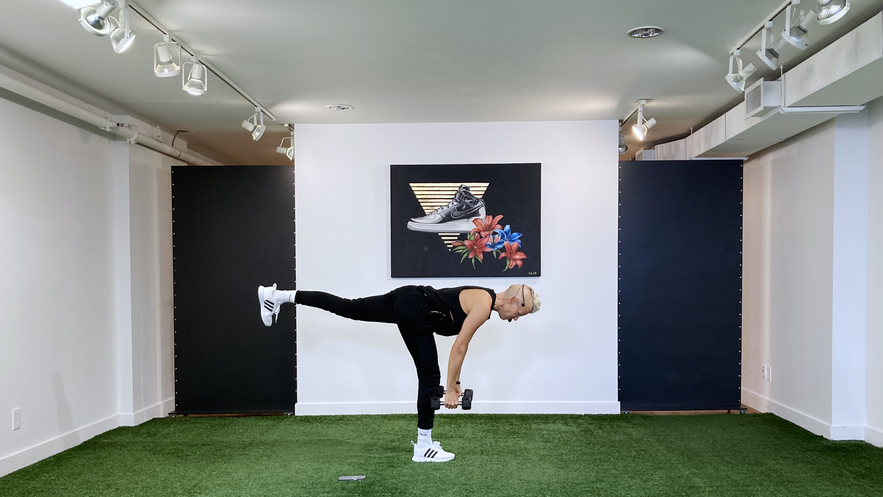 Full Body Dumbbell Strength - QUICKIE WORKOUT with VAL - #08