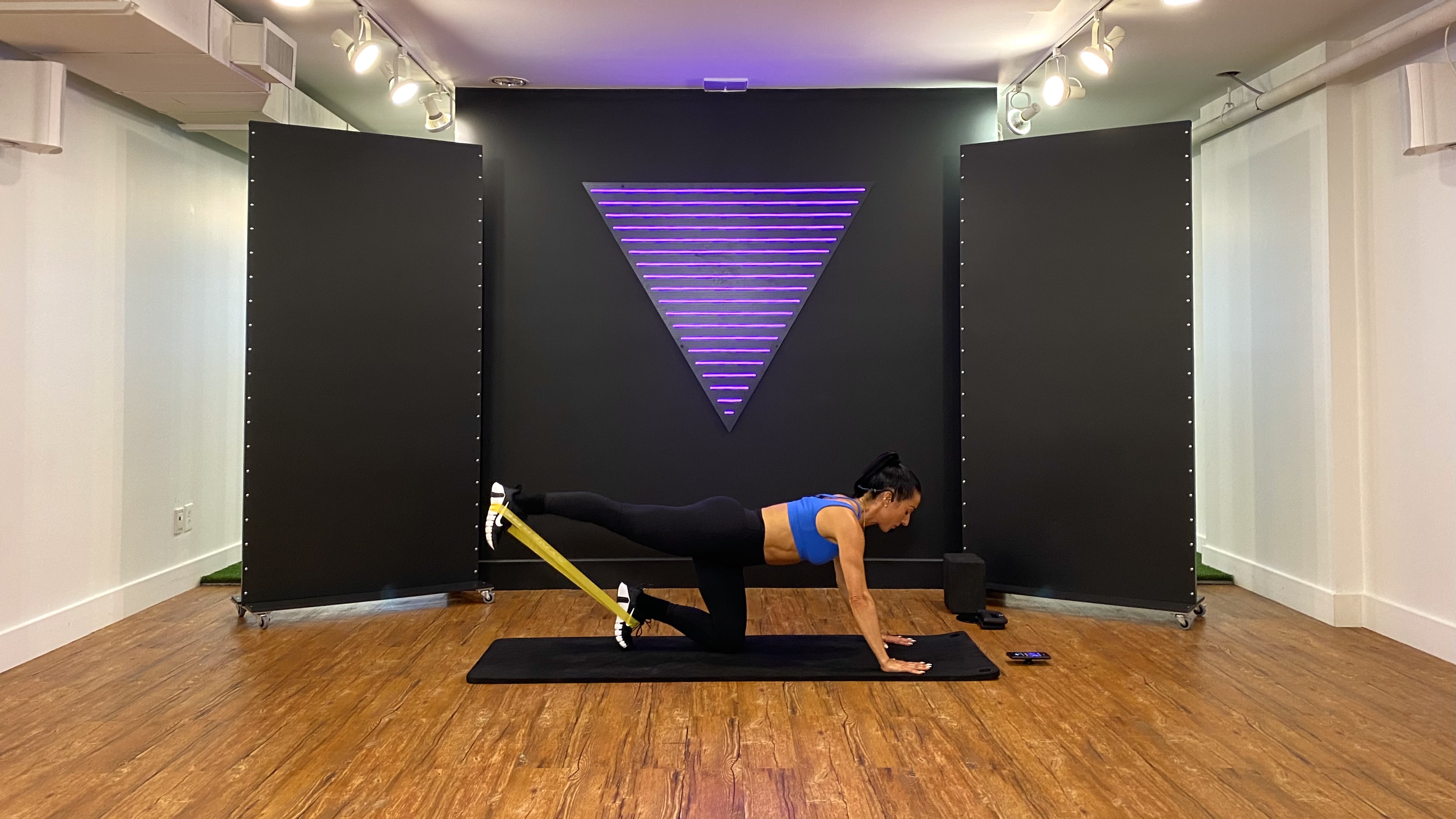 SCULPT NATION - Mat-Based Band Work - #31