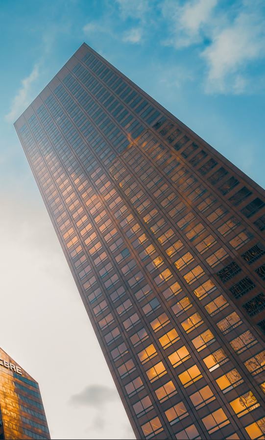 Do tall buildings really move around in high winds?