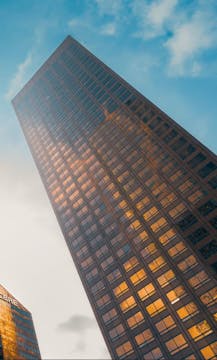 Do tall buildings really move around ...