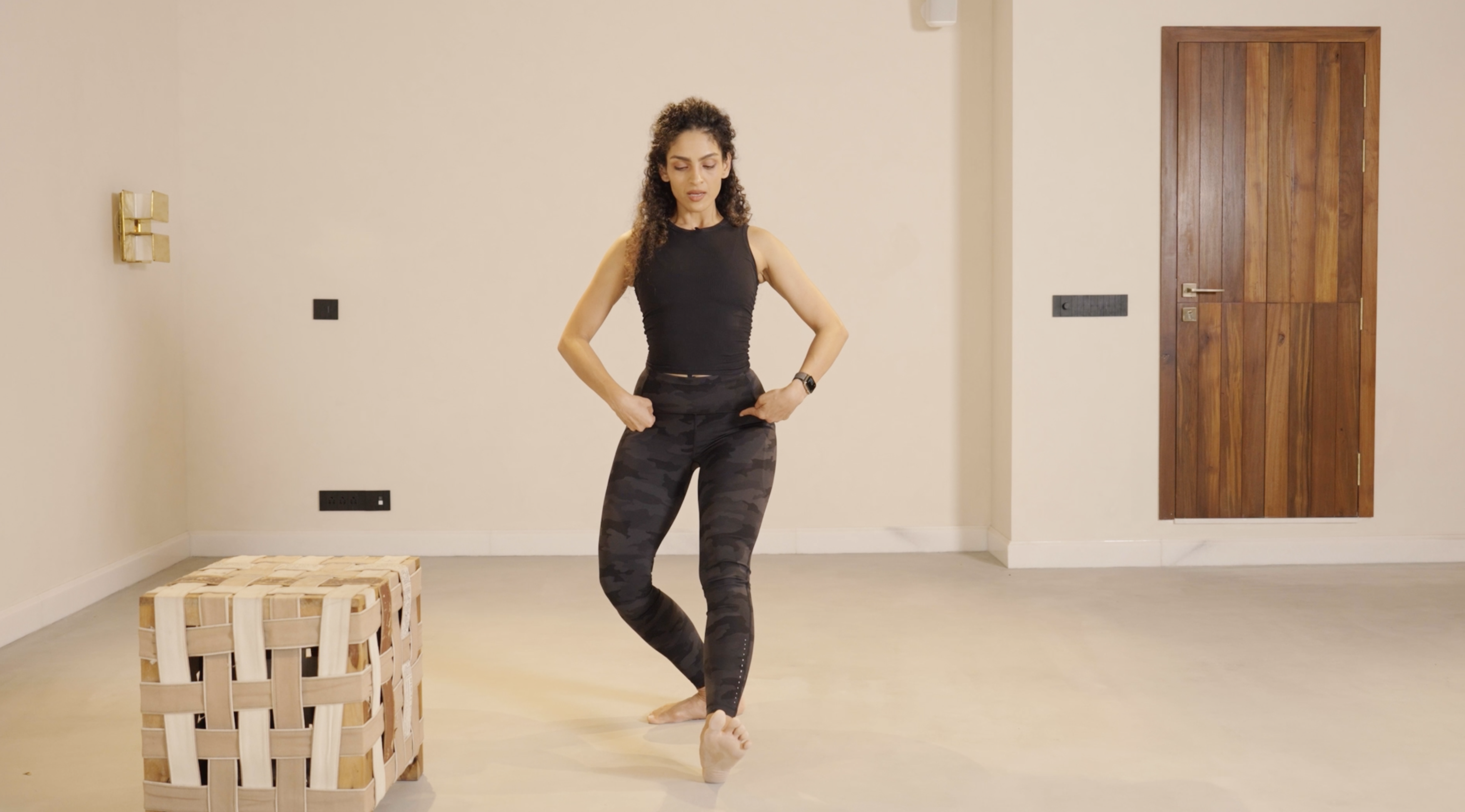 Aramandi Dynamic 4 (front Naatadavu)