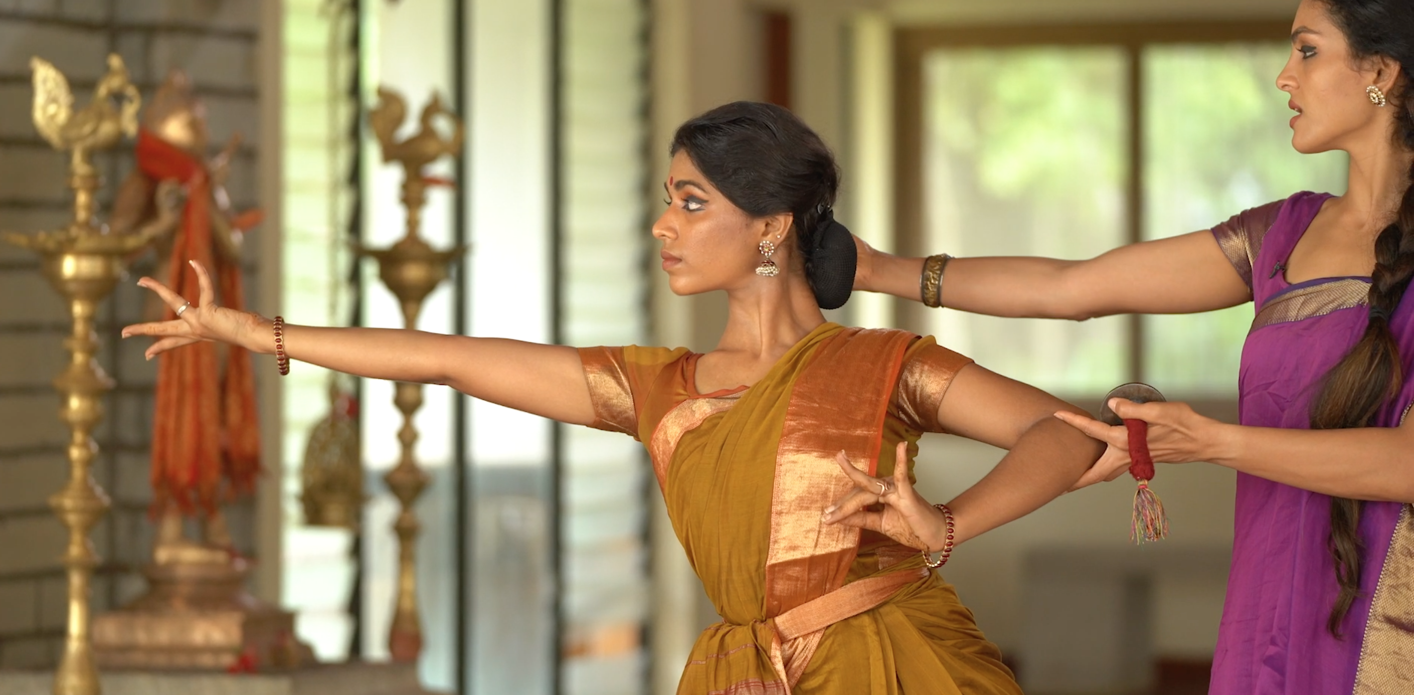 Adavus : Instructions