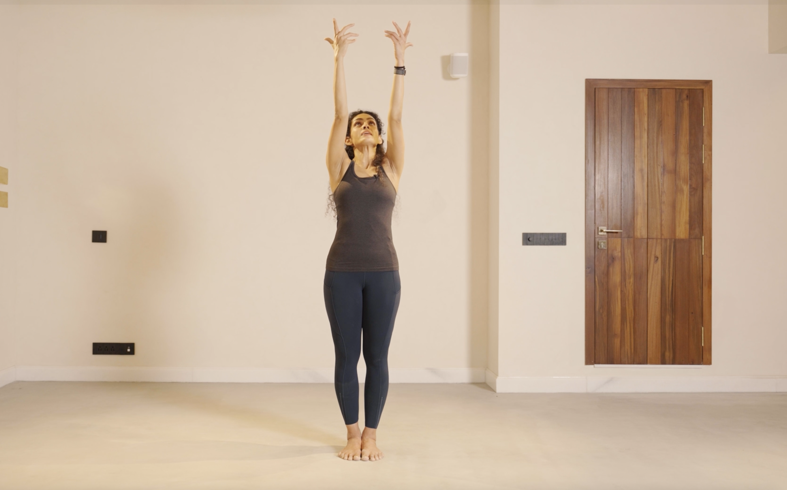 Basic arm movement: Up & Down