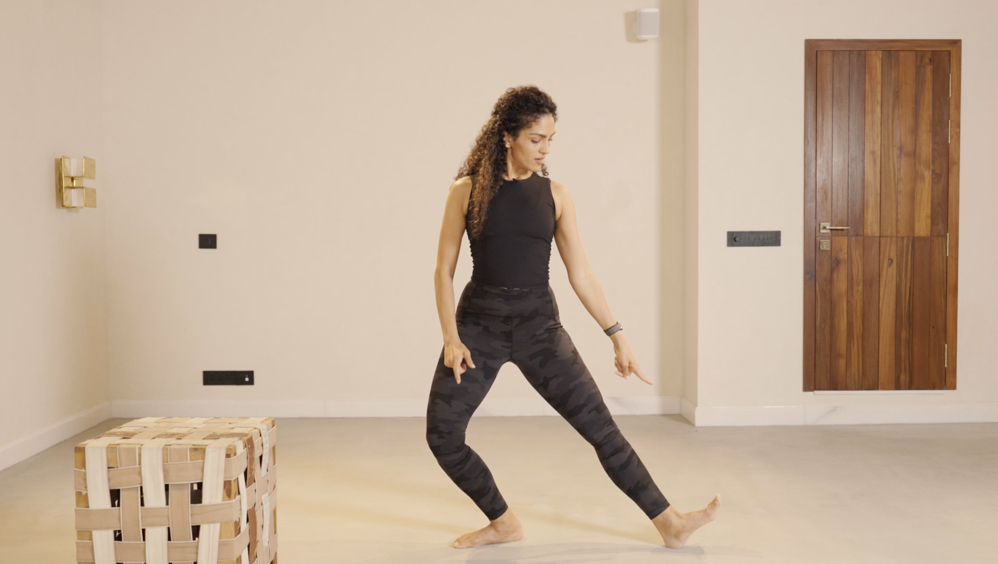 Aramandi Dynamic 3 (Naatadavu)