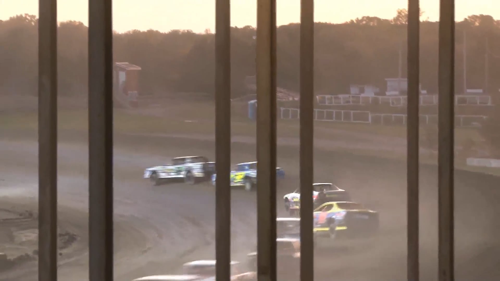 Pure Stocks A-Main Viking Speedway 10/10/15