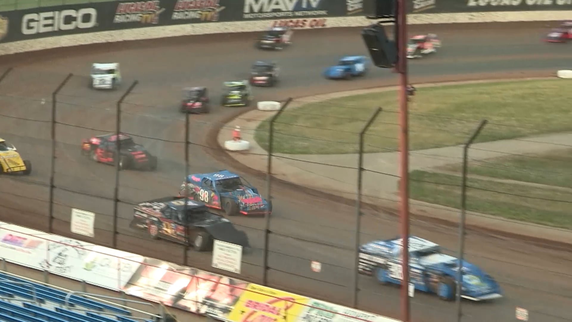 USRA B-Mod A-Main Lucas Oil Speedway 6/15/19