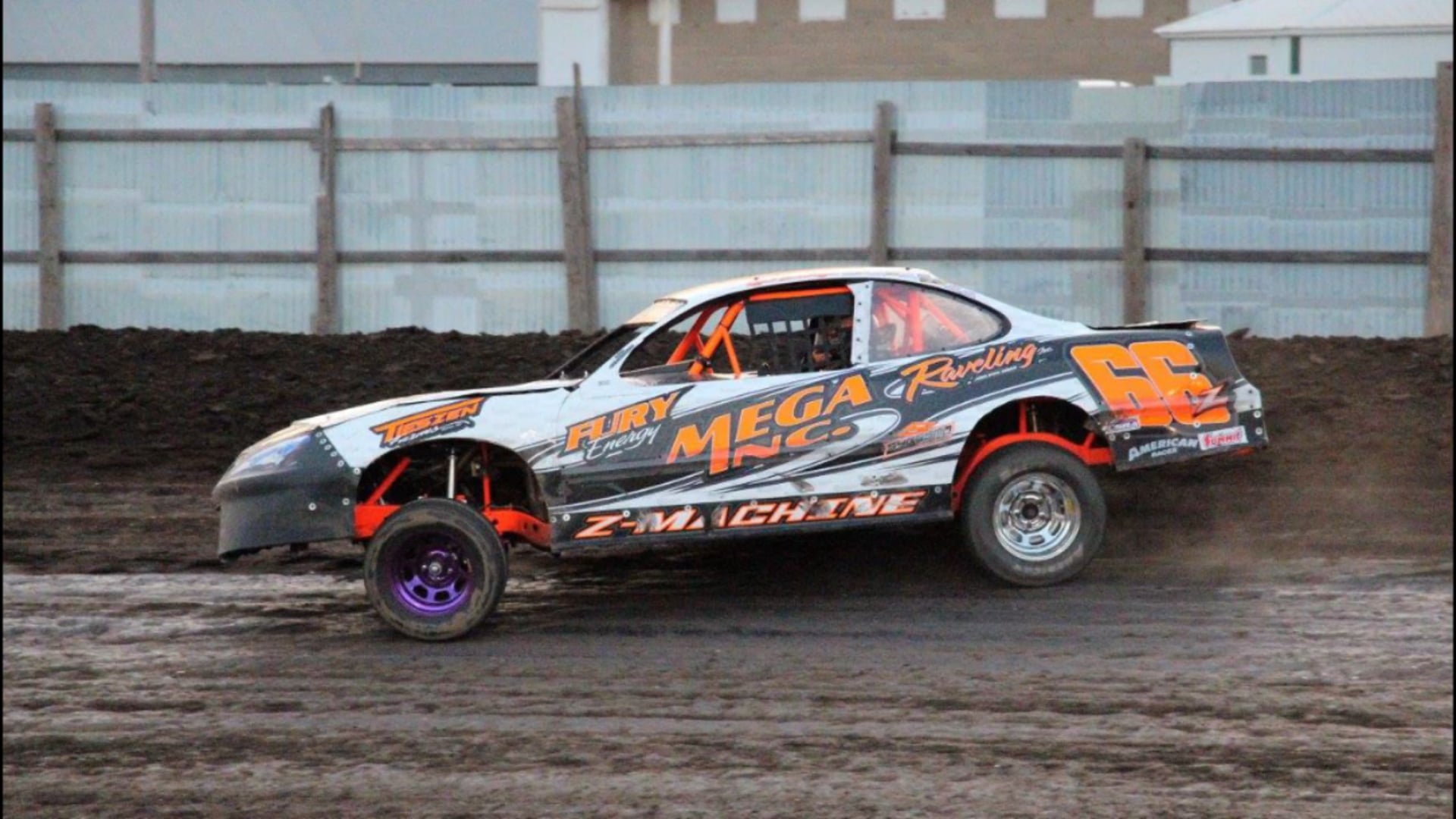 USRA Stock Car Champion Elijah ZeVenBergen 2017