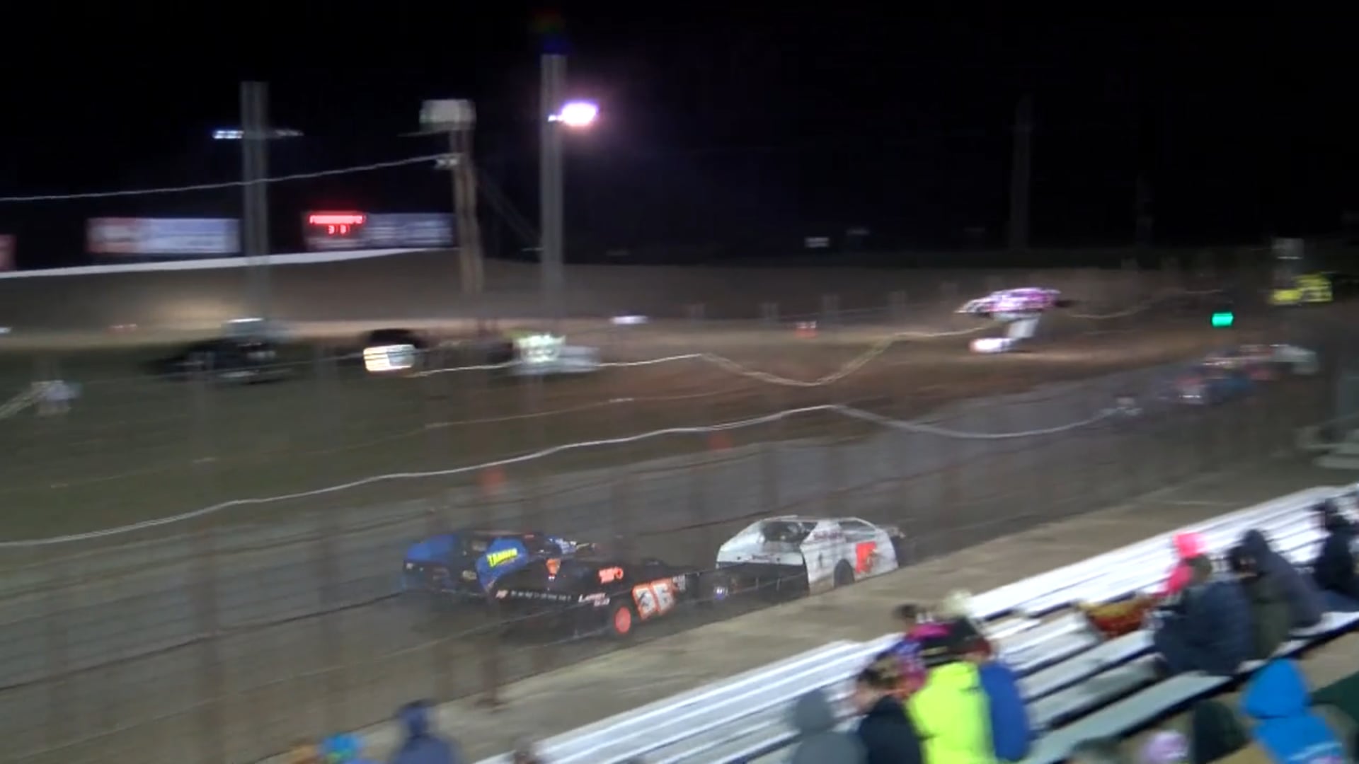 USRA Nationals B-Mod A-Main I-35 Speedway 10/13/17