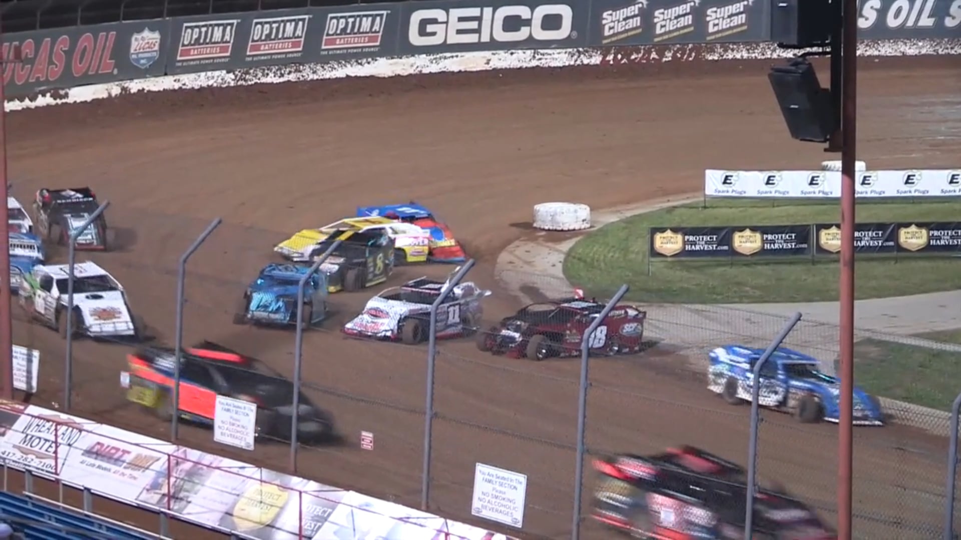 USRA Modifieds A-Main Lucas Oil Speedway 5/26/16