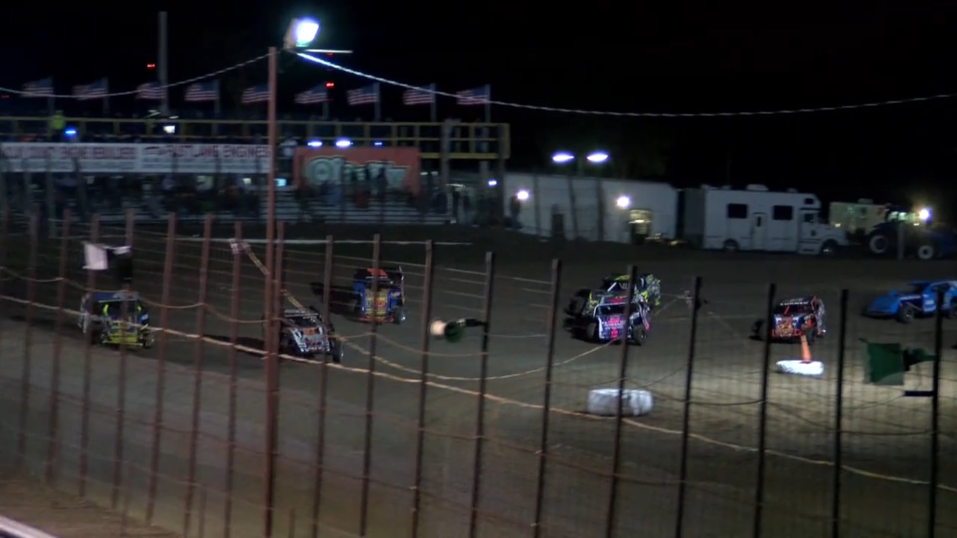 USRA Nationals B-Mod A-Main I-35 Speedway 10/12/17