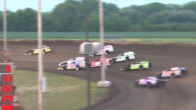 USMTS Heats Mason City Motor Speedway...