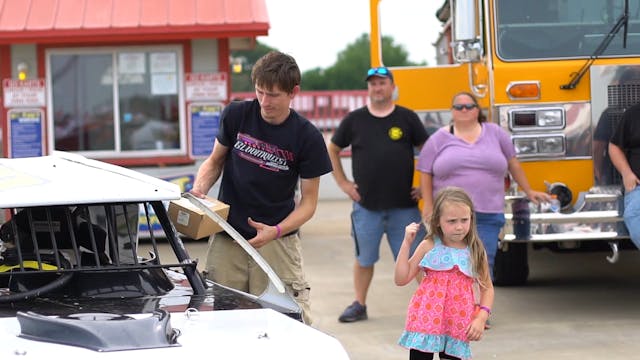 2018 Lucas Oil Speedway USRA B-Mod Tr...
