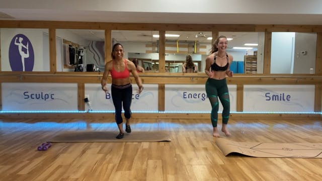 17 Min. HIIT Barre (Tabata) Linaya_we...