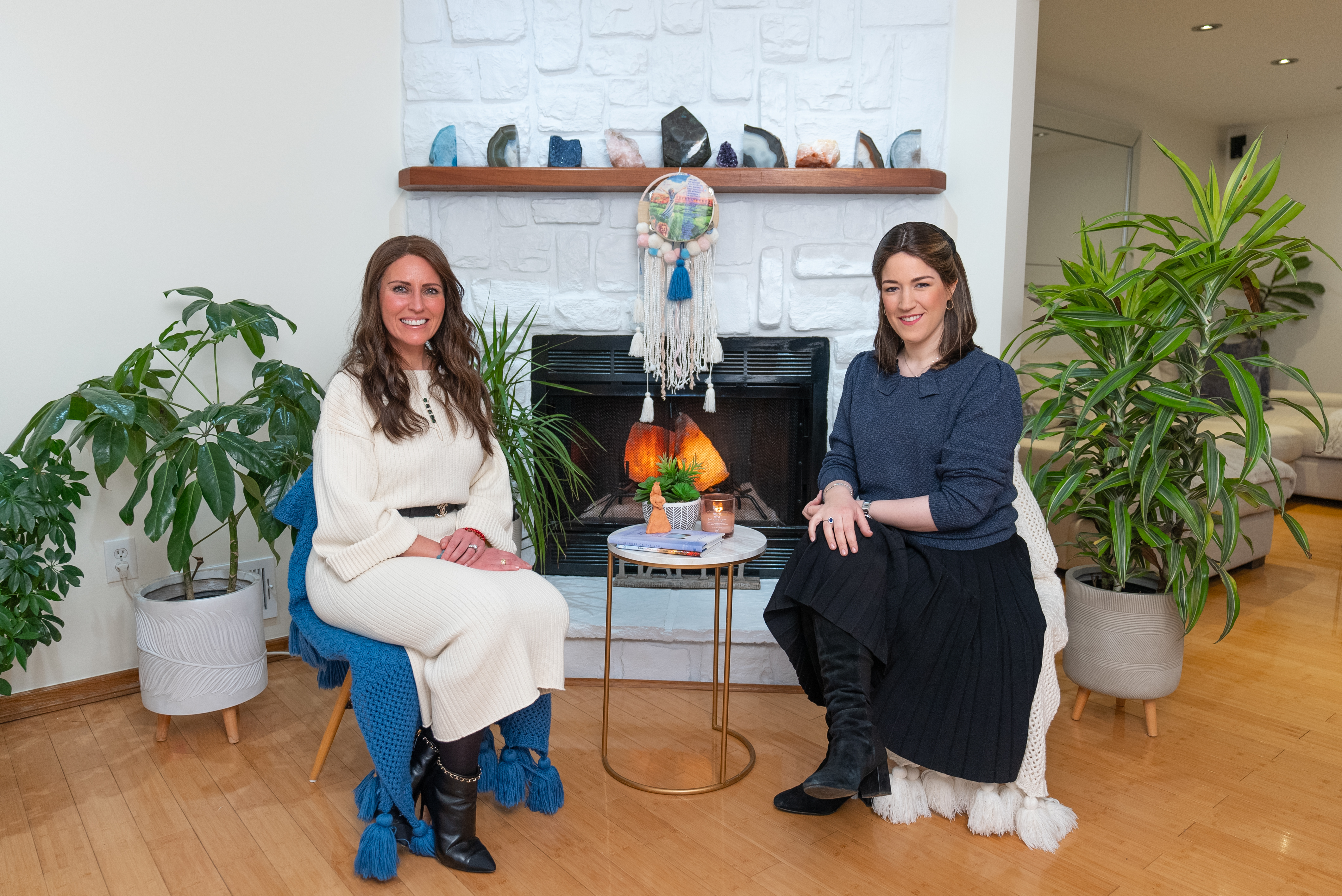 Embodying Esther Hamalkah