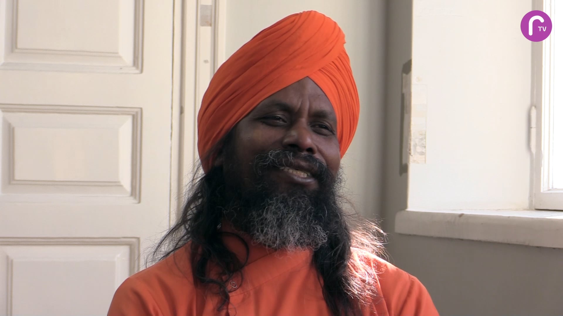 RTV esittää: Kohtaamisia - Ananda marga monks