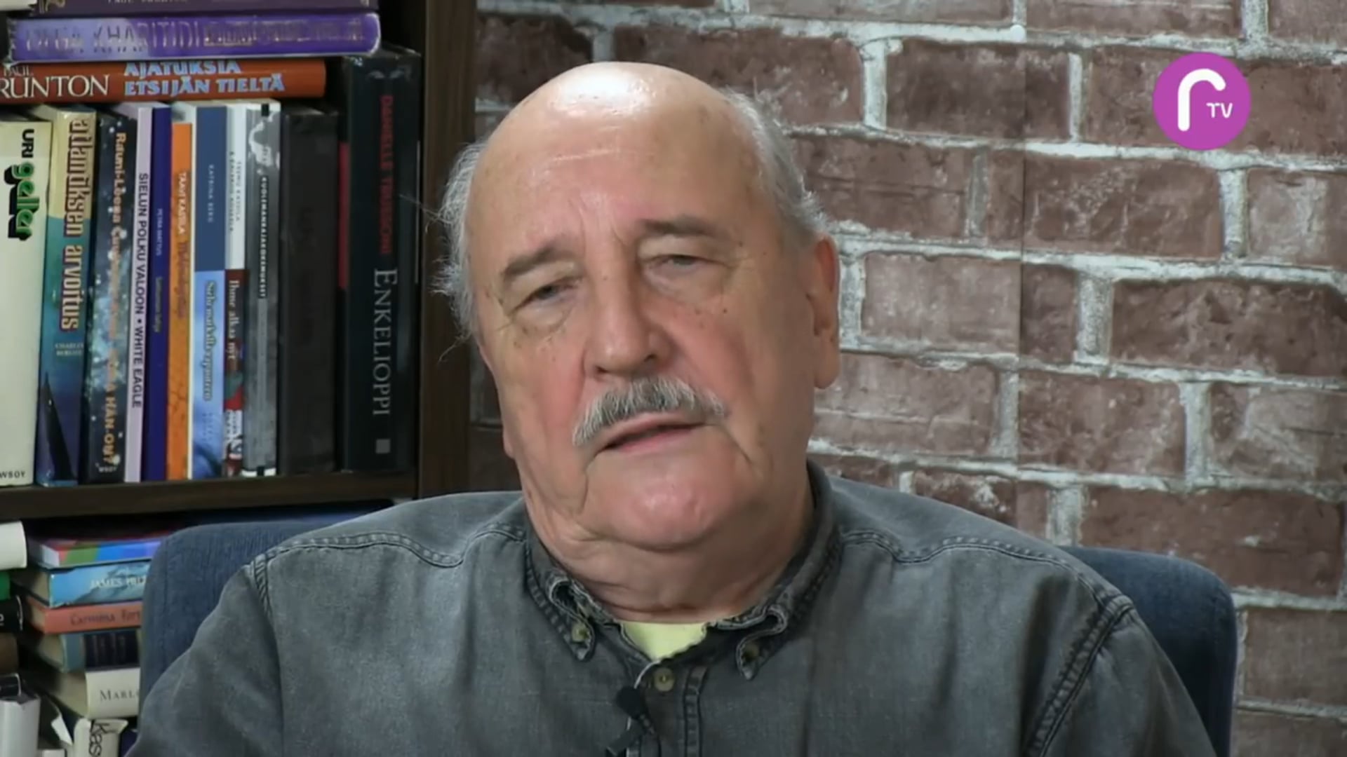 RTV:n luennolla sarjassa Erkki Lähde