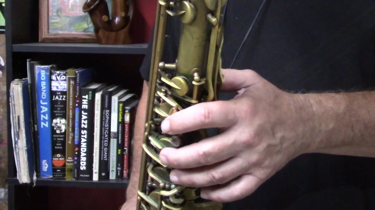 Saxophone Hand Positioning for the High Tones Shedding Technique