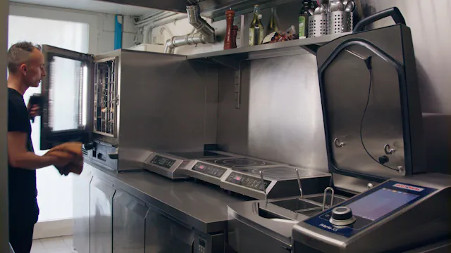 Referenza: Opera 83 Natural Kitchen