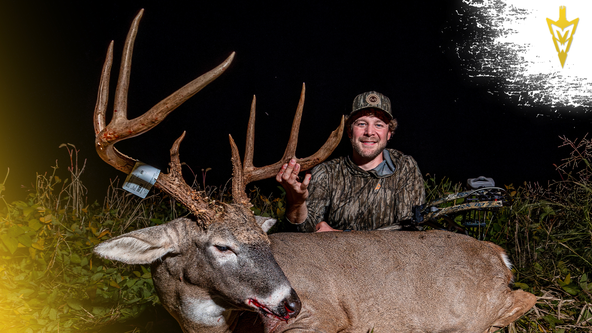 Drake Tags A Giant 155" 8 Point