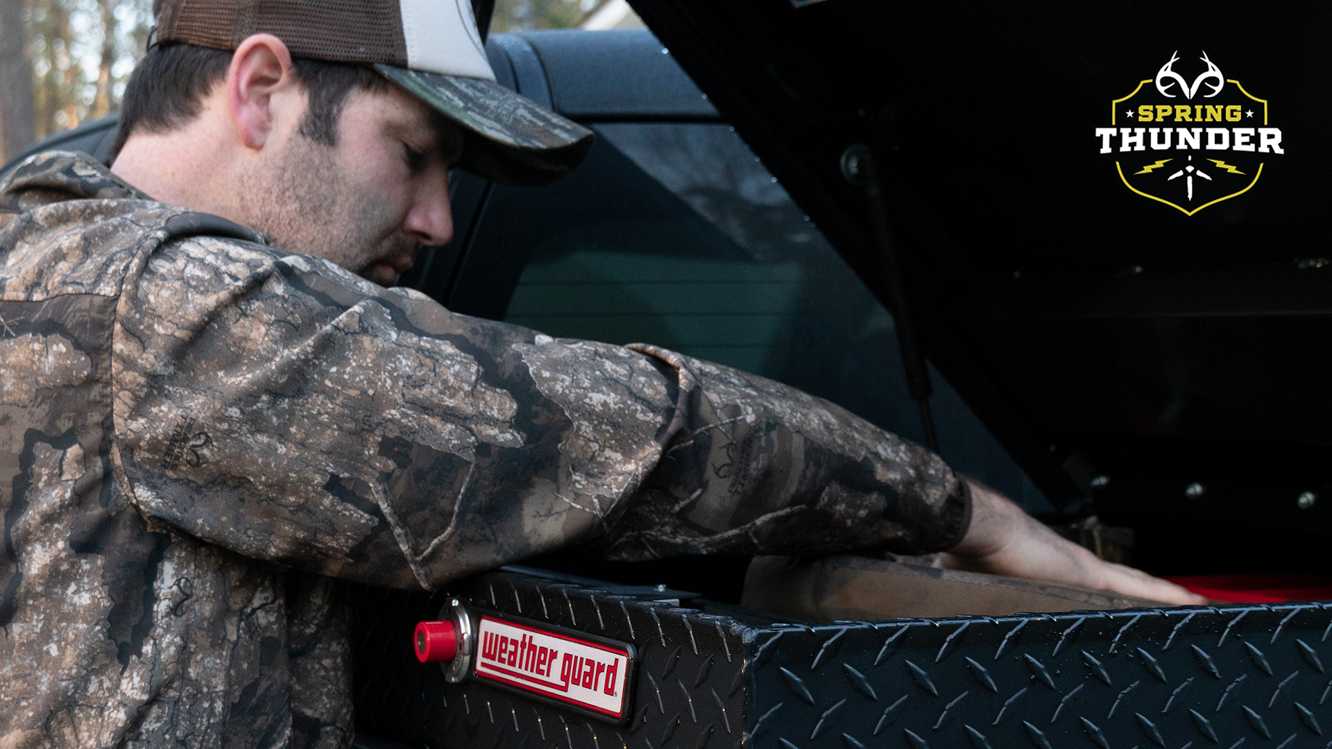 Phillip Culpepper Hunts Florida | Big Gobbler At 10 Steps | Spring Thunder
