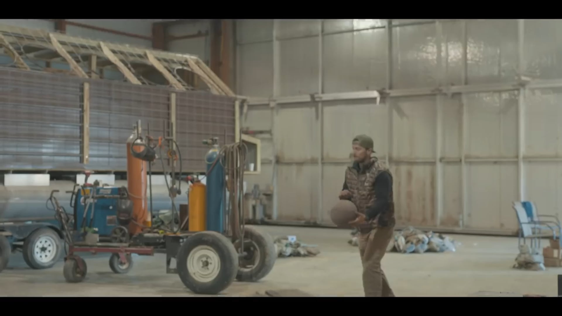 Duck Hunting Flooded Rice Fields | Best Habitat Practices | DayBreak Outdoors