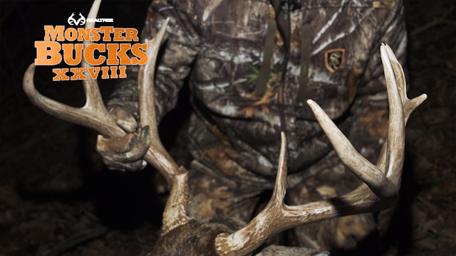 David Blanton's Big Missouri Surprise | Realtree's Monster Bucks