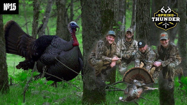 Tyler Farr Tags One Right Off the Roost | Gobbler Leaves Hens | Spring Thunder