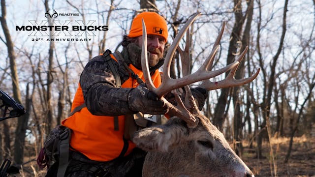 Matt Duff's Up-Close-and-Personal Kansas Buck | Monster Bucks XXX (2022)