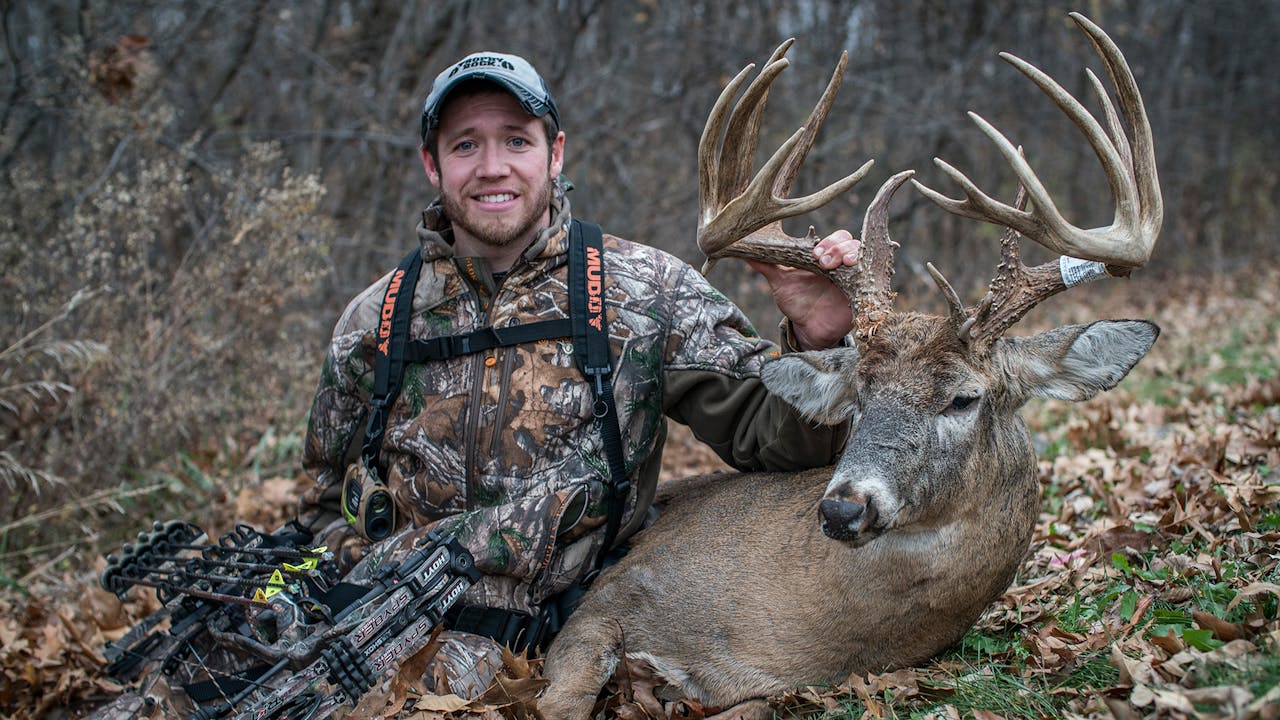 S2E17 215″ Bow Kill, Public Land Action Season 2 Realtree 365