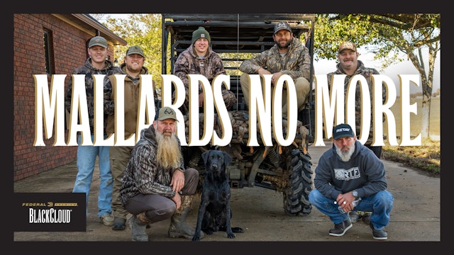 Dr. Duck, Billy Campbell, Rusty Creasey, and Pitts hunt with Black Cloud