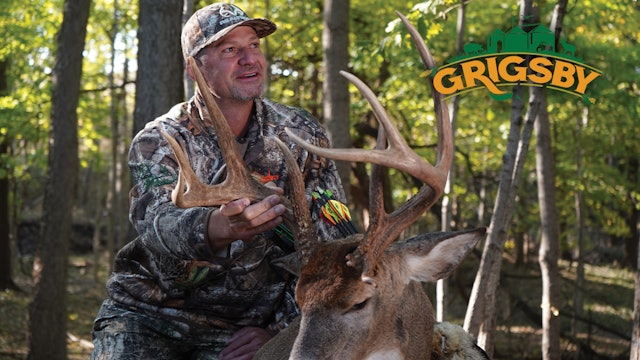 Ben McDonald Rattles in a Giant 8-Pointer | Pre-Rut Deer Hunting | Grigsby
