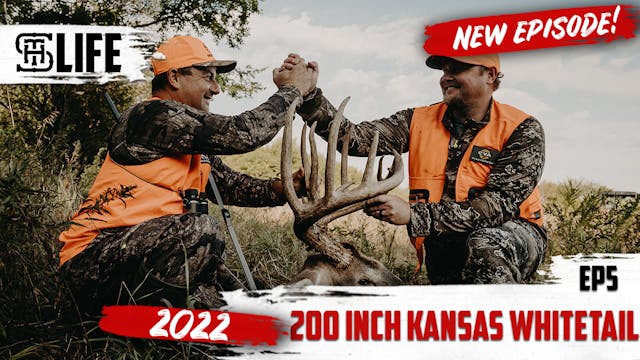 200-Inch Kansas Whitetail | Small Tow...