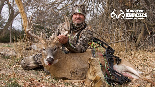 Ben McDonald Arrows a Giant at 10 Ya...