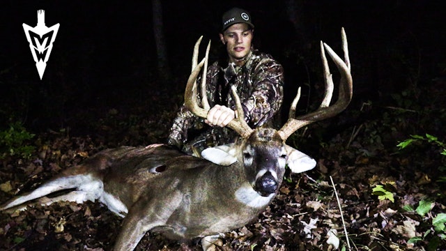 Giant 170" 8 Point, Epic Hunt Over A Decoy | Midwest Whitetail