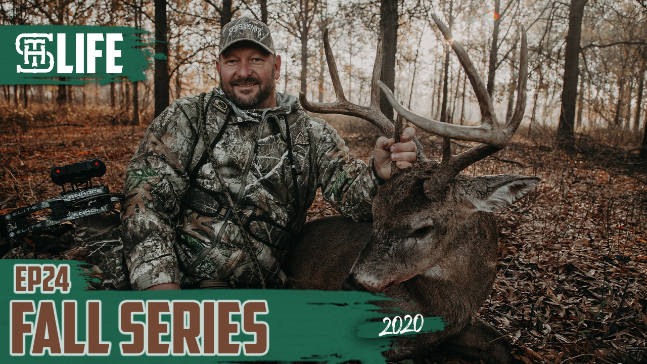 Bowhunting Southern Style | Small Town Life (2021) | Small Town Hunting