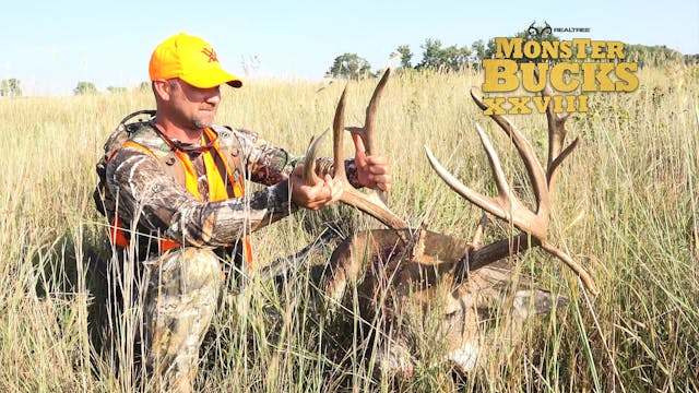 Austin Riley Hunts Monster Bucks, Nebraska Late Season