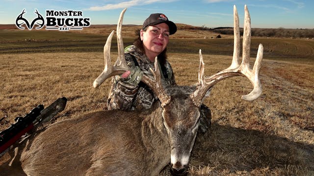 Rhonda Vanderpool Hunts a Giant in Kansas | Monster Bucks XXXI (2023)