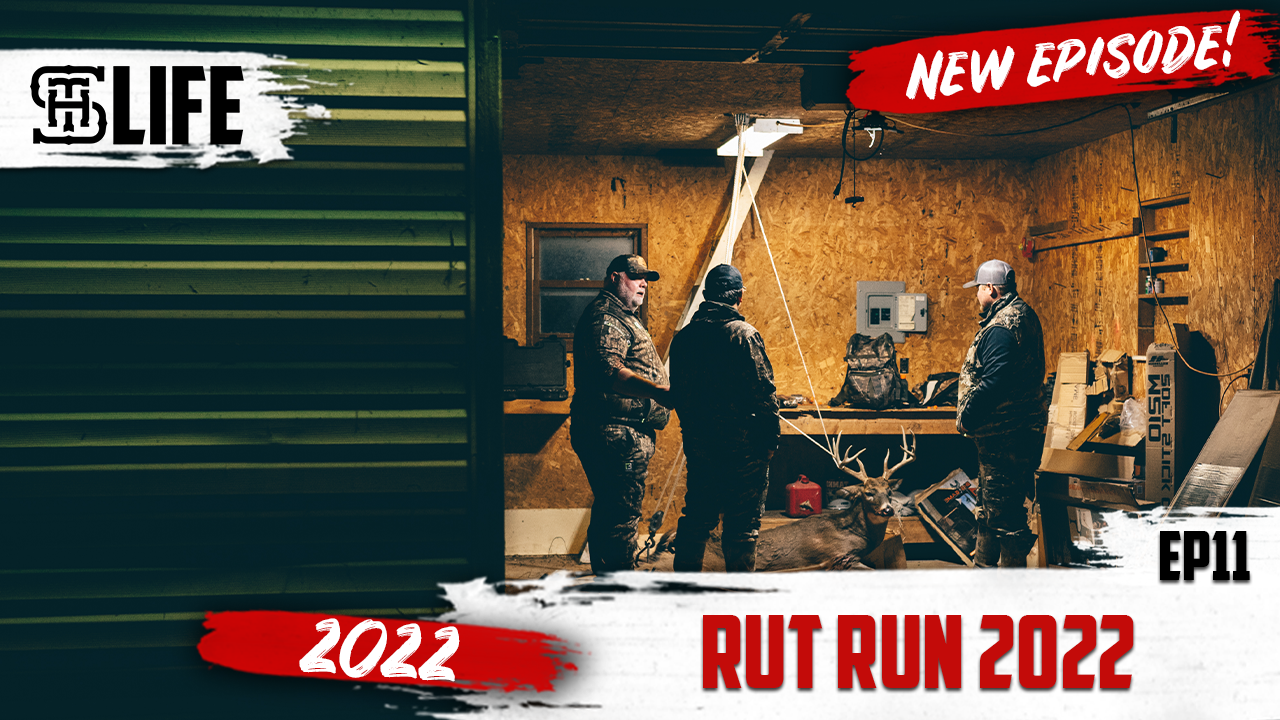 The Rut Is on and the Hunting Is Hot | Small Town Hunting | Small Town Life