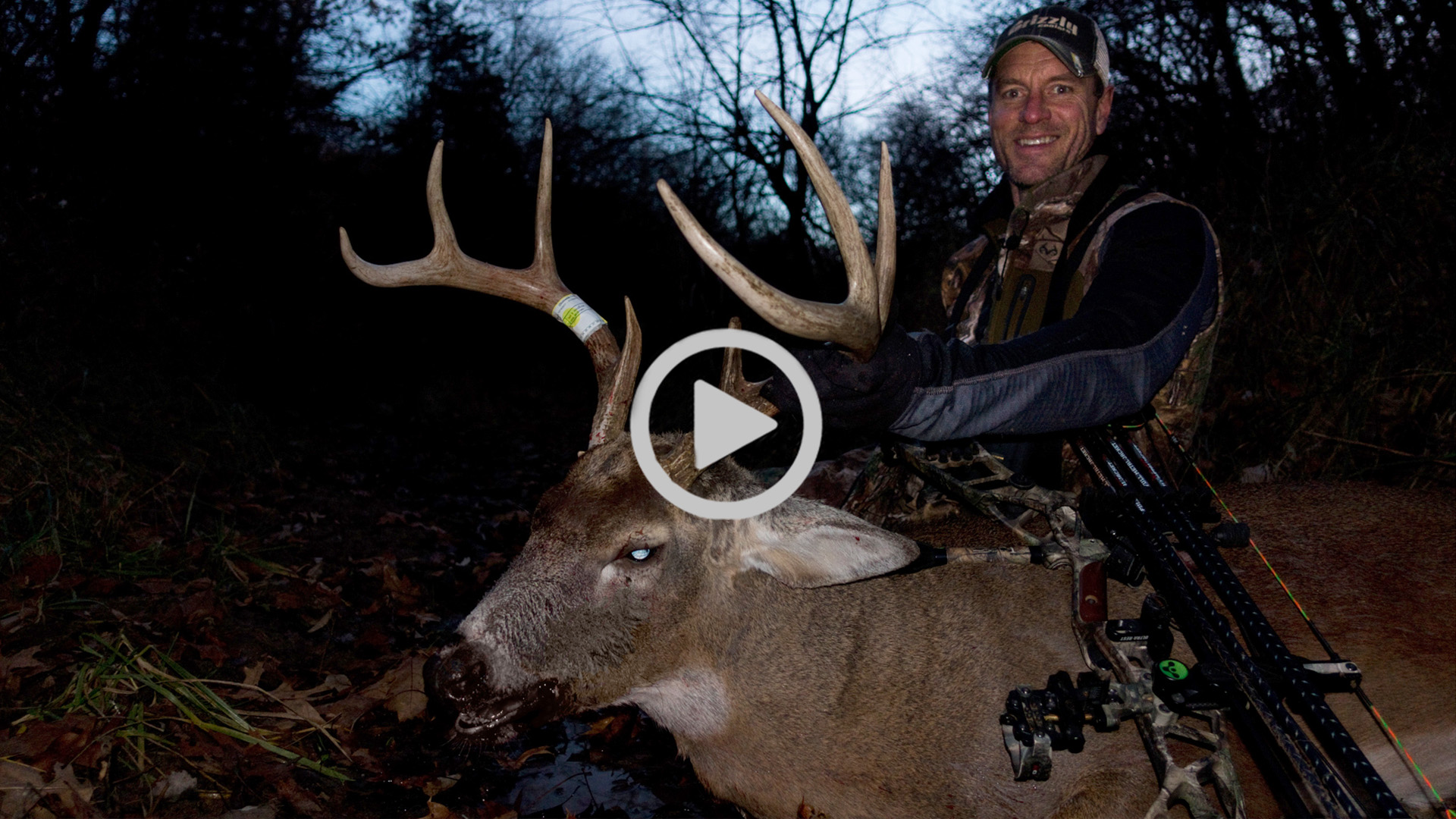 12-11-17: Best Spot for Bucks | Midwest Whitetail