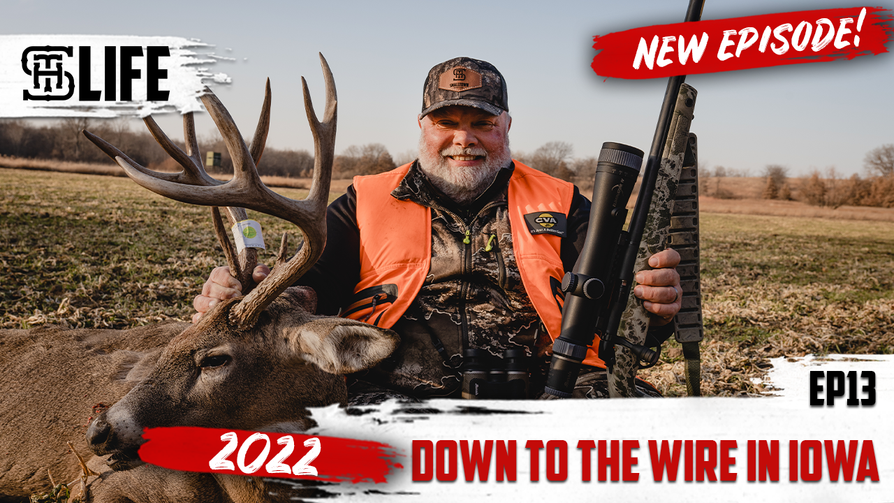 A Great Muzzleloader Iowa Whitetail | Small Town Hunting | Small Town Life