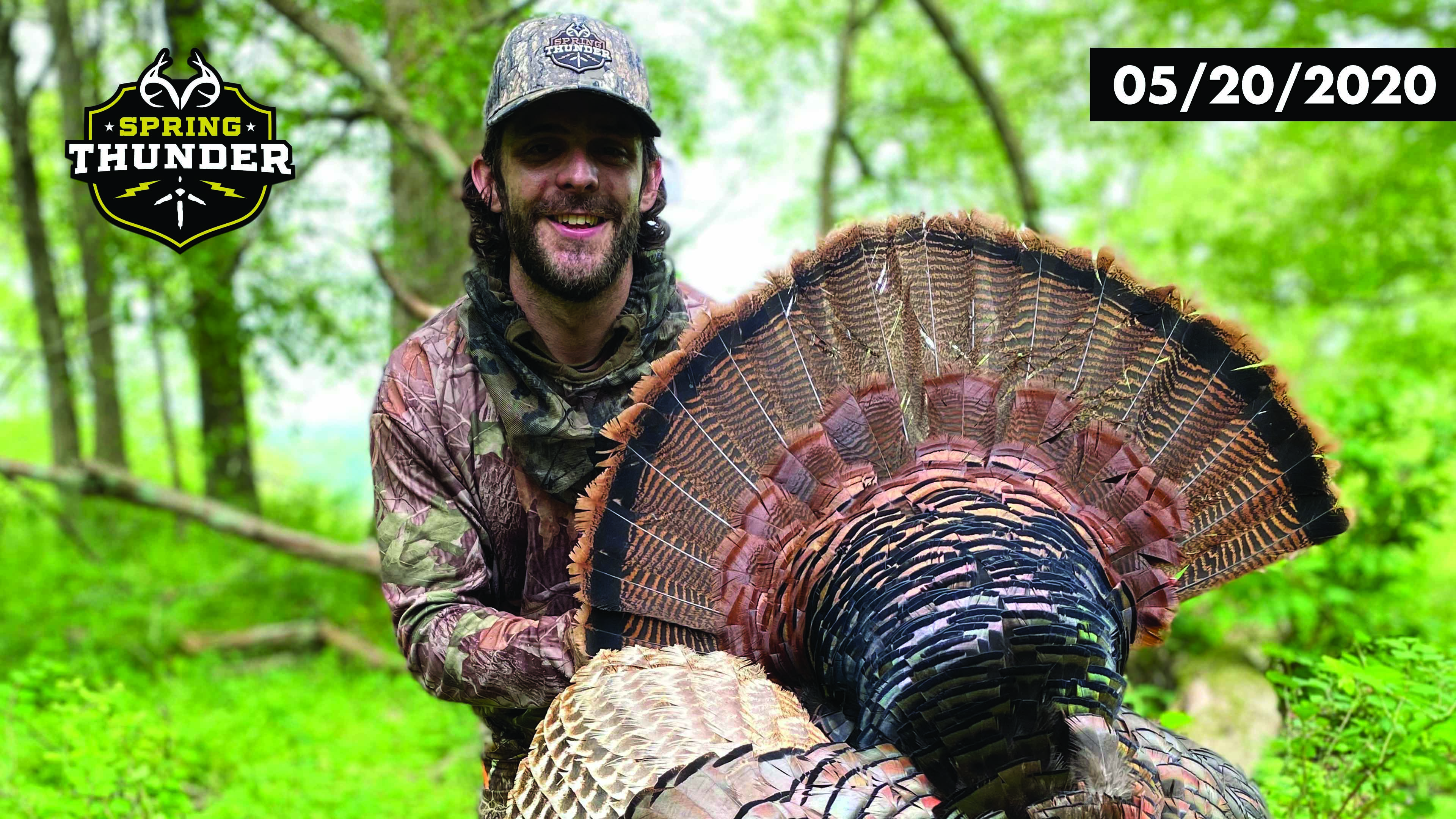 Thomas Rhett's First Tennessee Turkey | Huge Longbeard | Realtree Spring Thunder