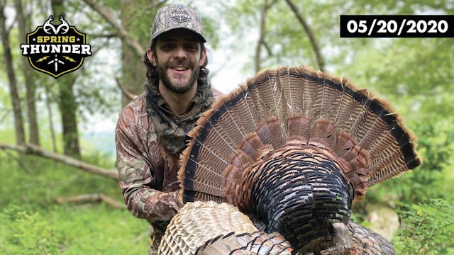Thomas Rhett's First Tennessee Turkey | Huge Longbeard | Realtree Spring Thunder