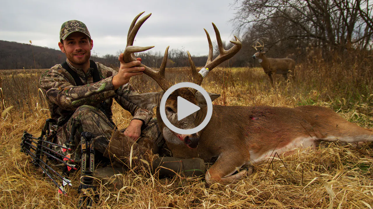 S1E16 Public Land Buck DIY Bruiser Season 1 Realtree 365