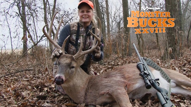 Angie Walker's Incredible Indiana Deer | Realtree's Monster Bucks